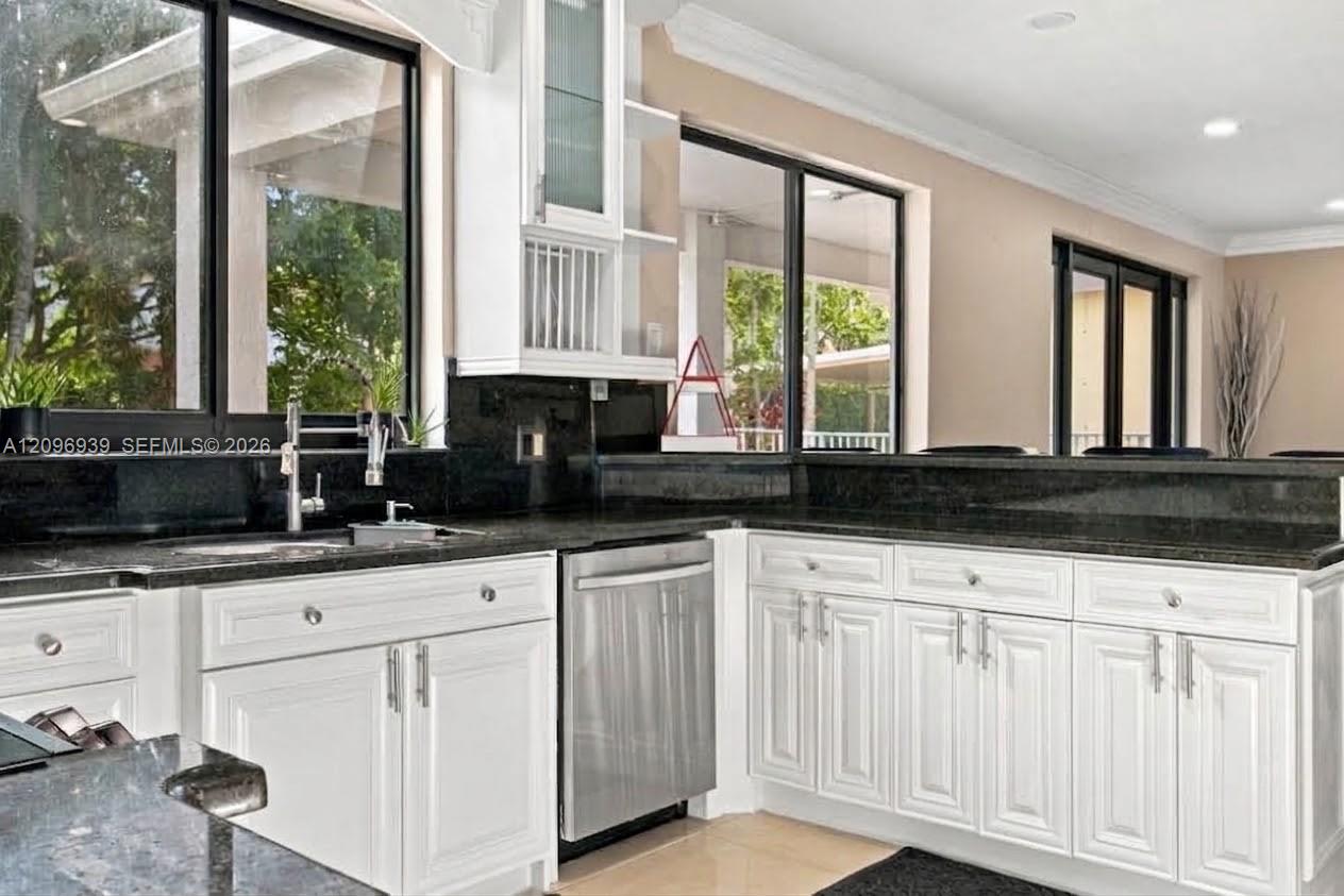 1073 Allamanda Way