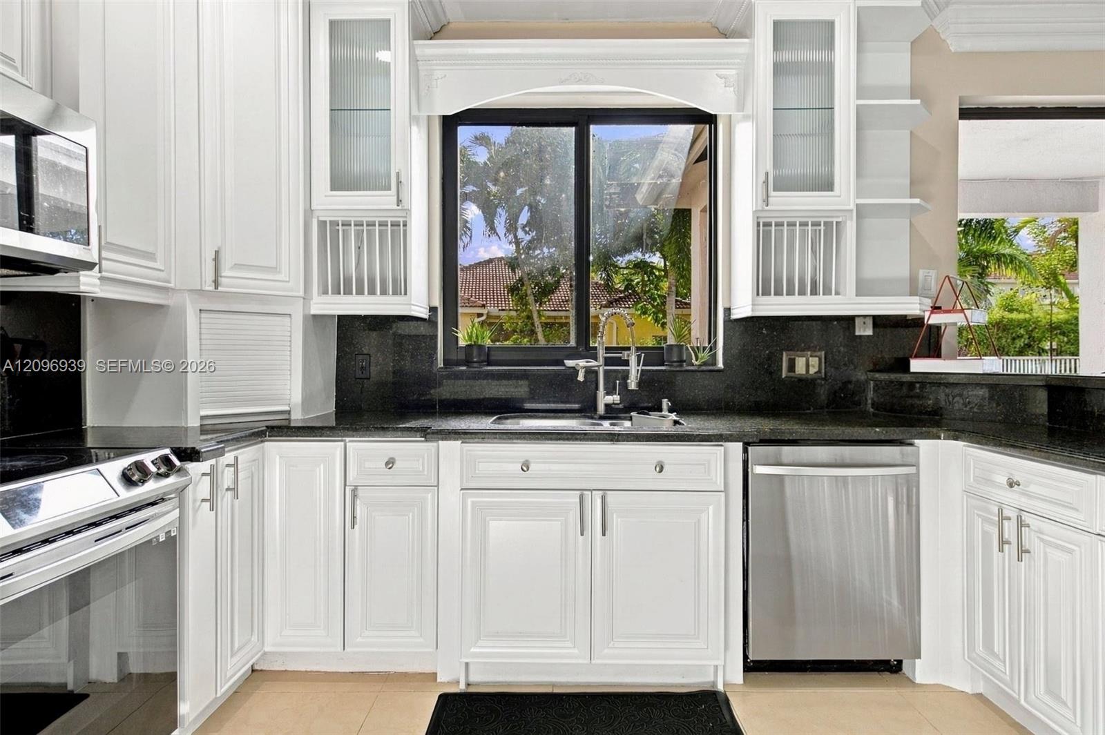 1073 Allamanda Way