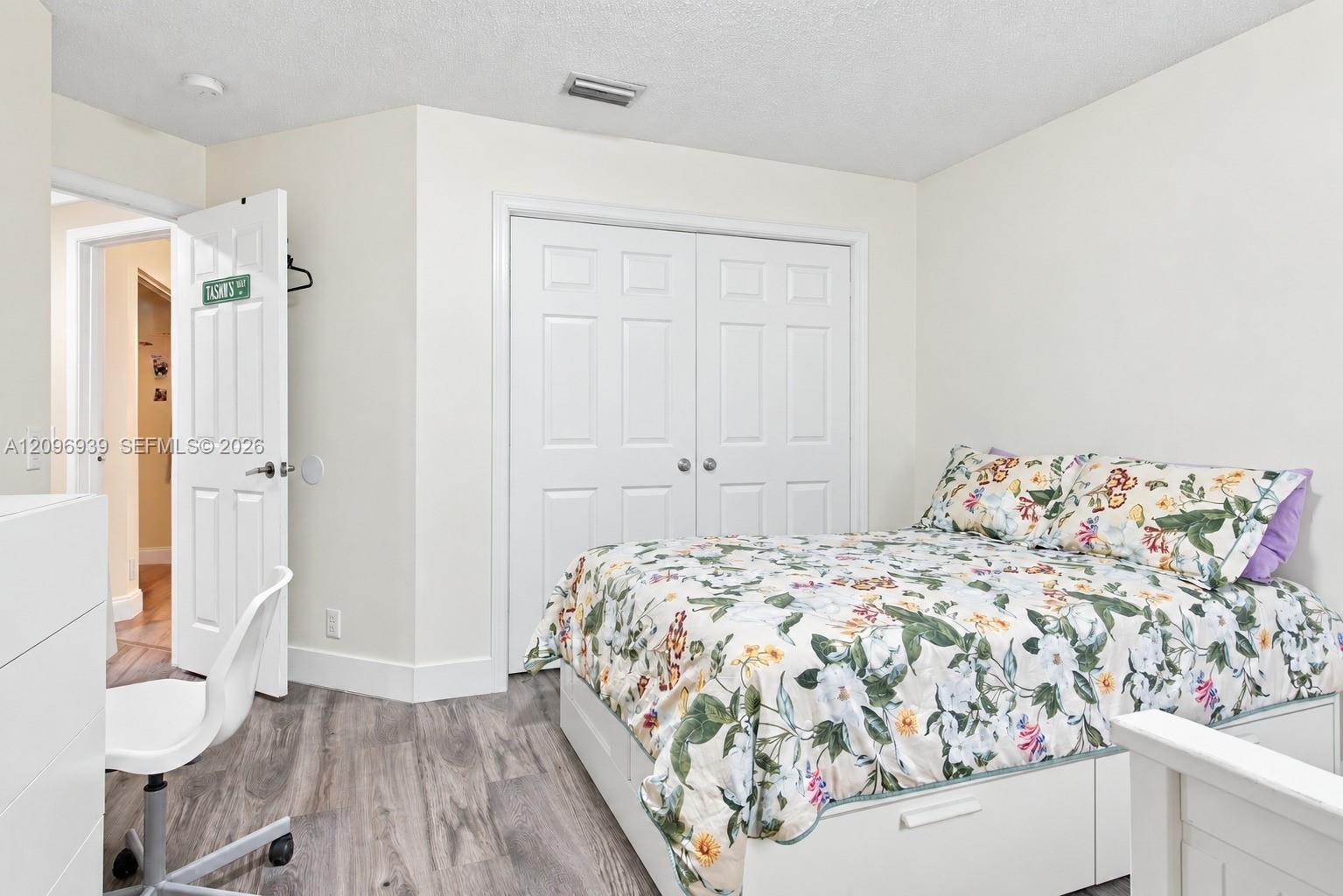1073 Allamanda Way