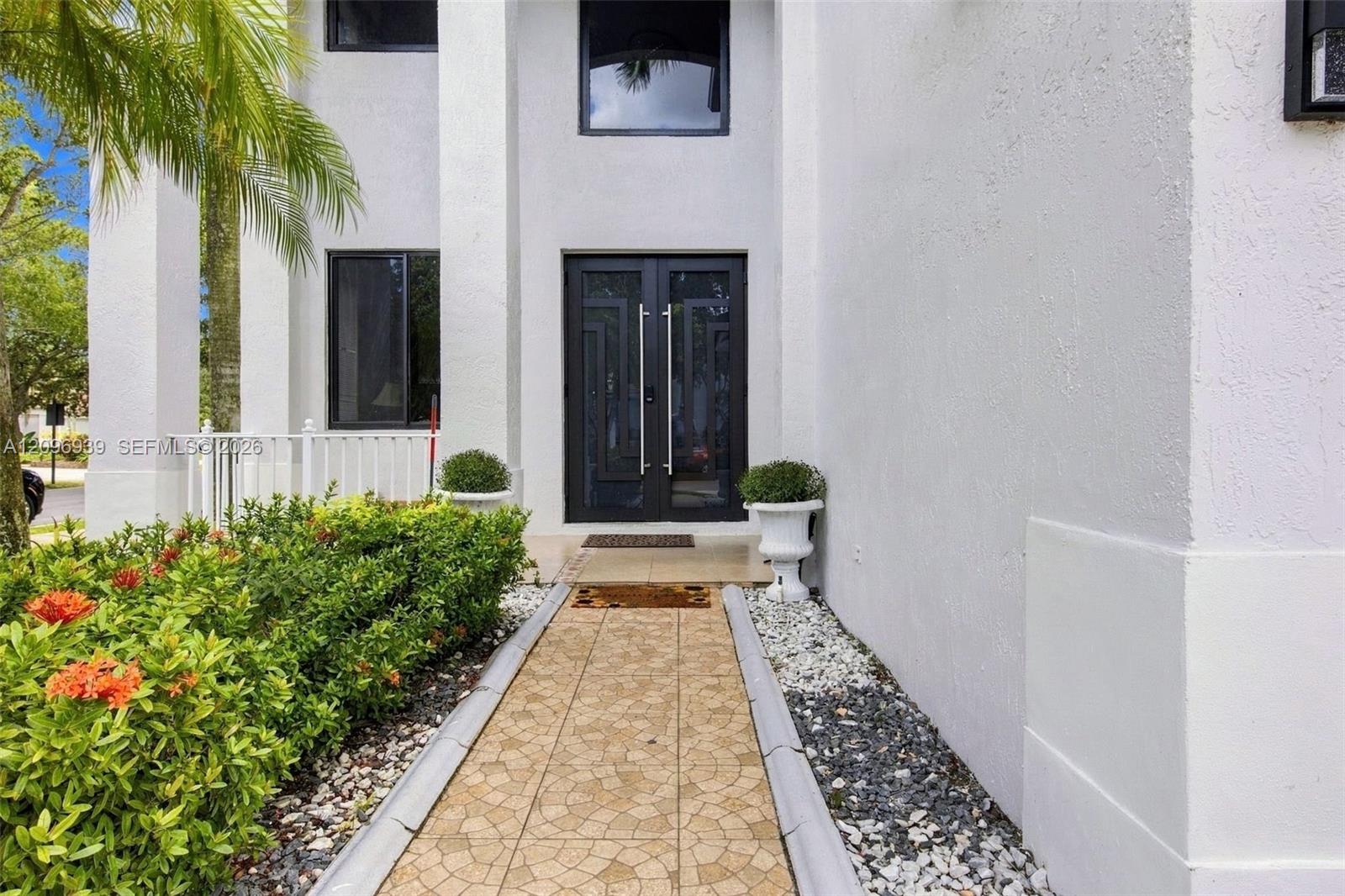 1073 Allamanda Way
