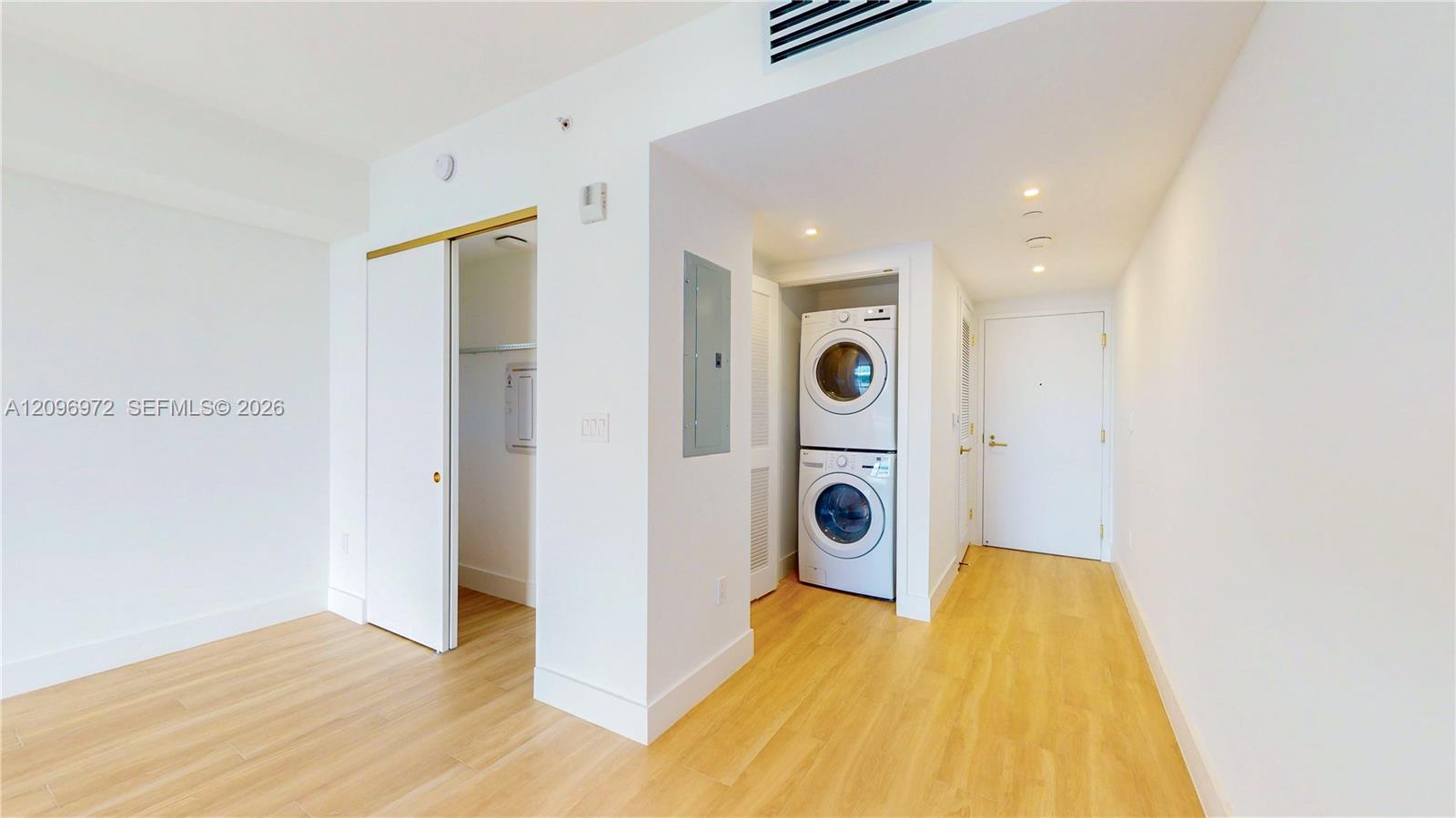 90 32nd Street