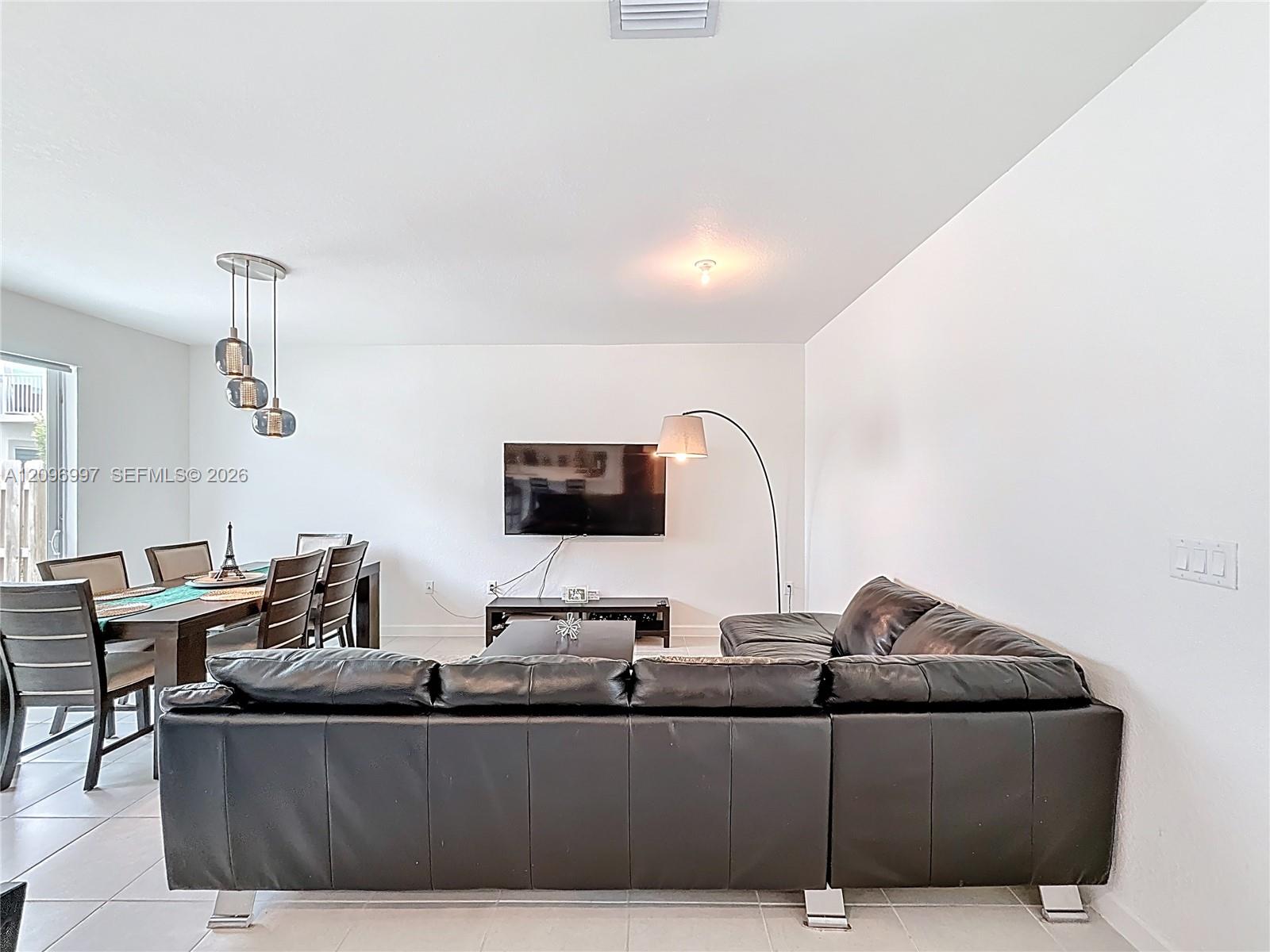 716 SE 14th Street