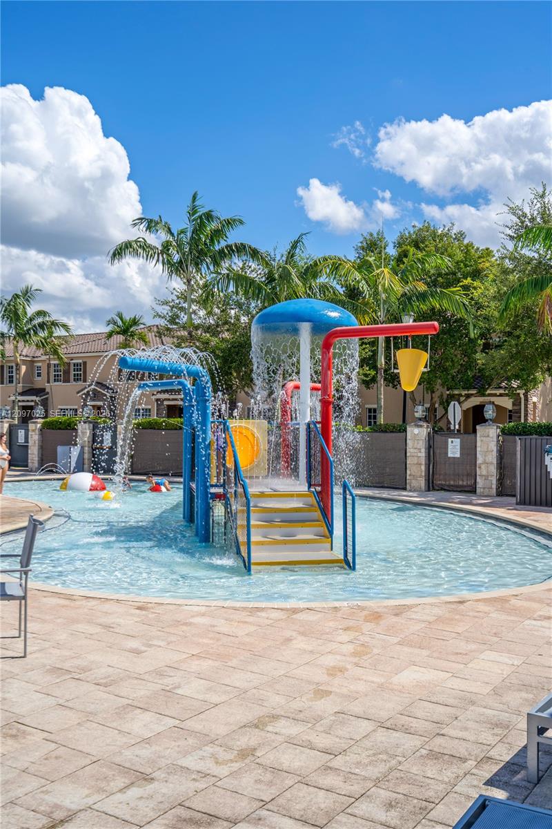 17097 SW 94th Way