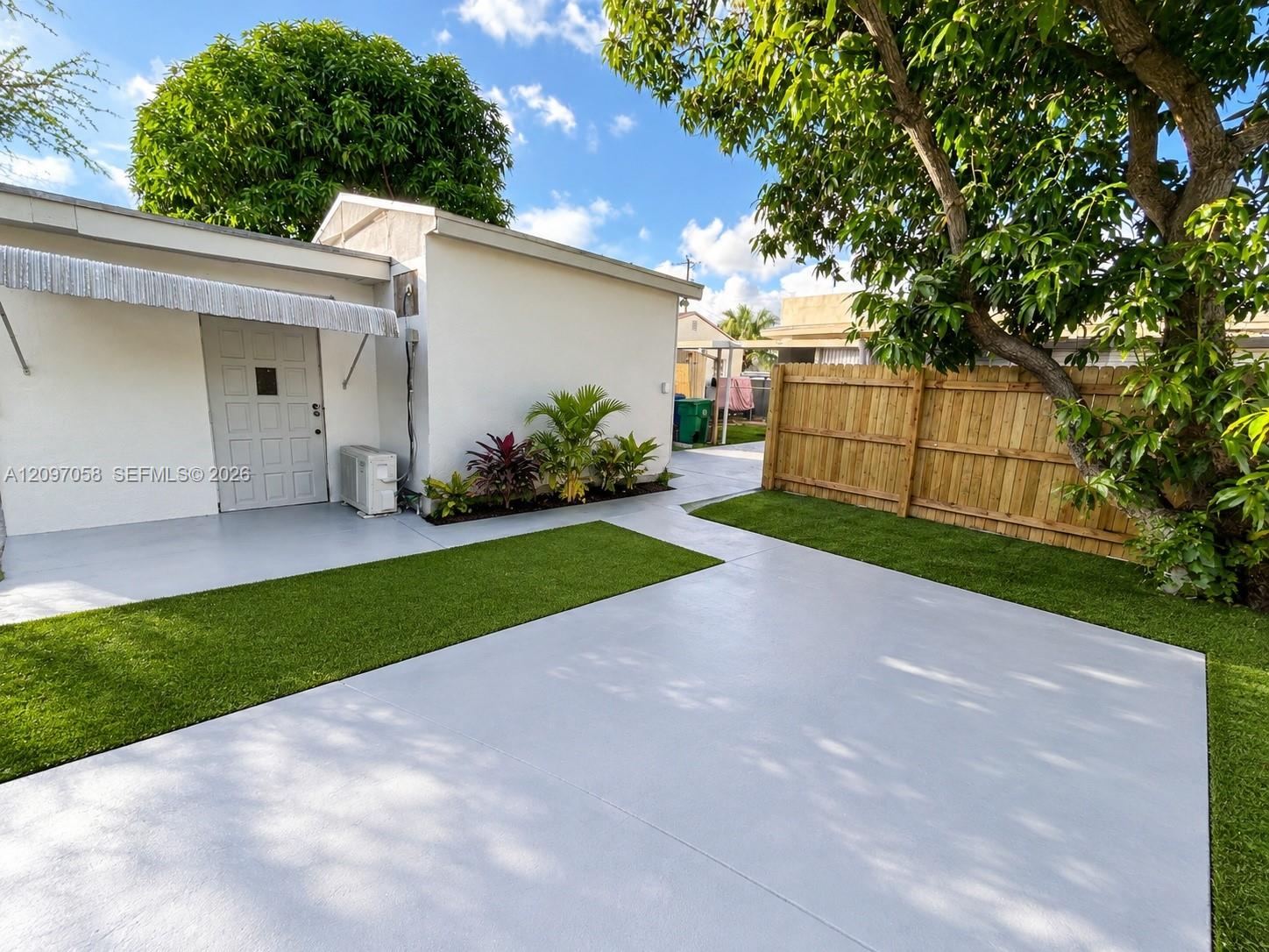 3500 NW 16th Street