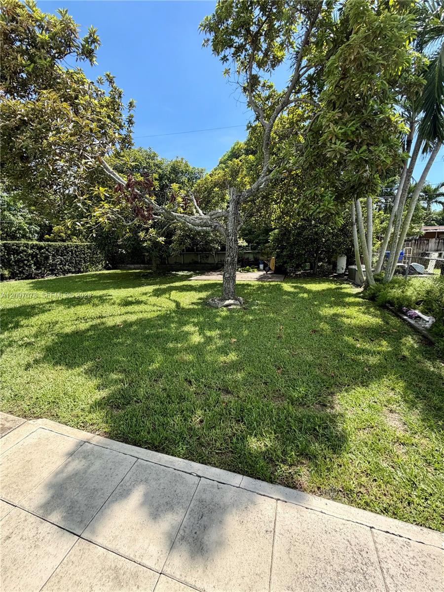 4450 SW 2nd Street