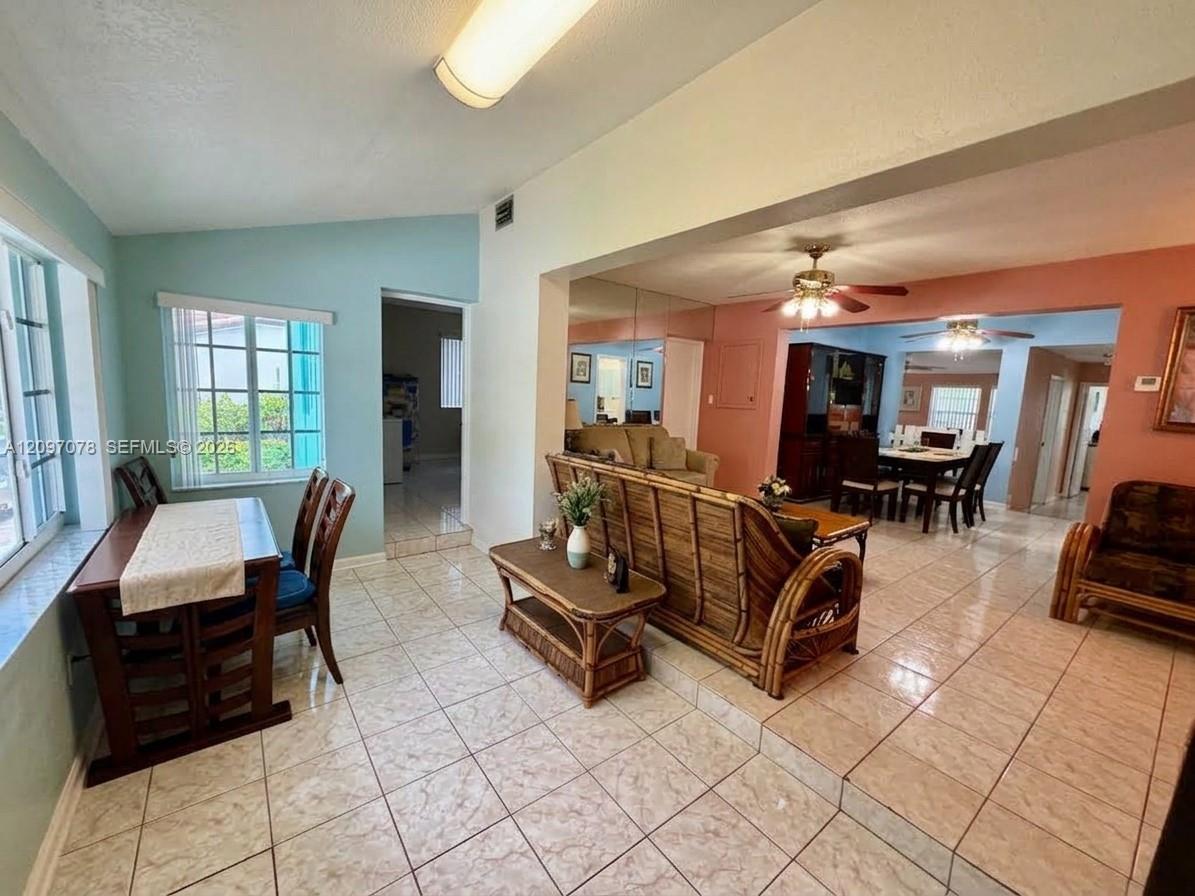 4450 SW 2nd Street