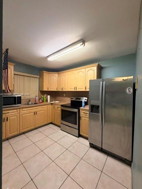 1111 NW 19th Avenue