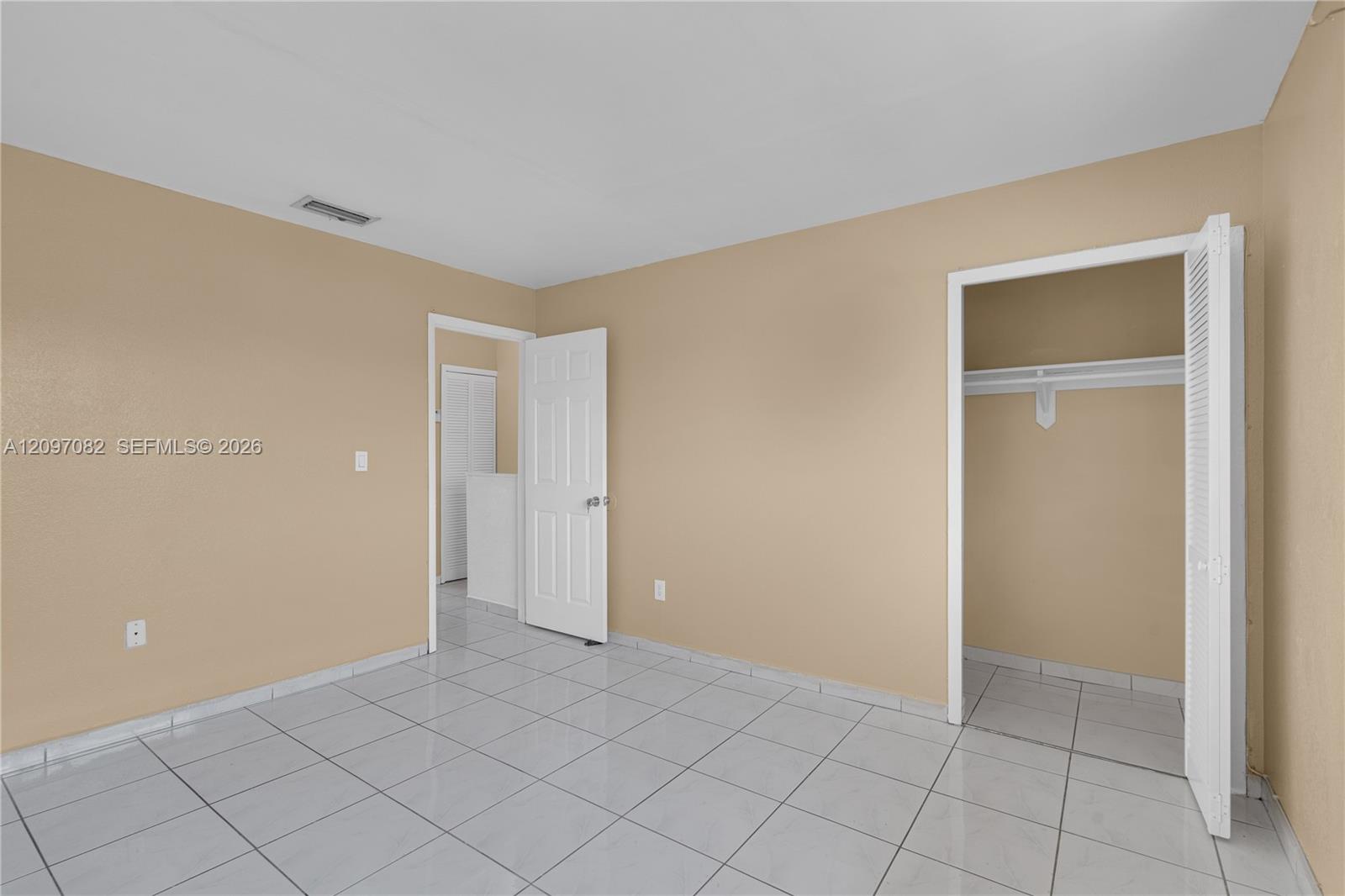 2261 W 53rd Street