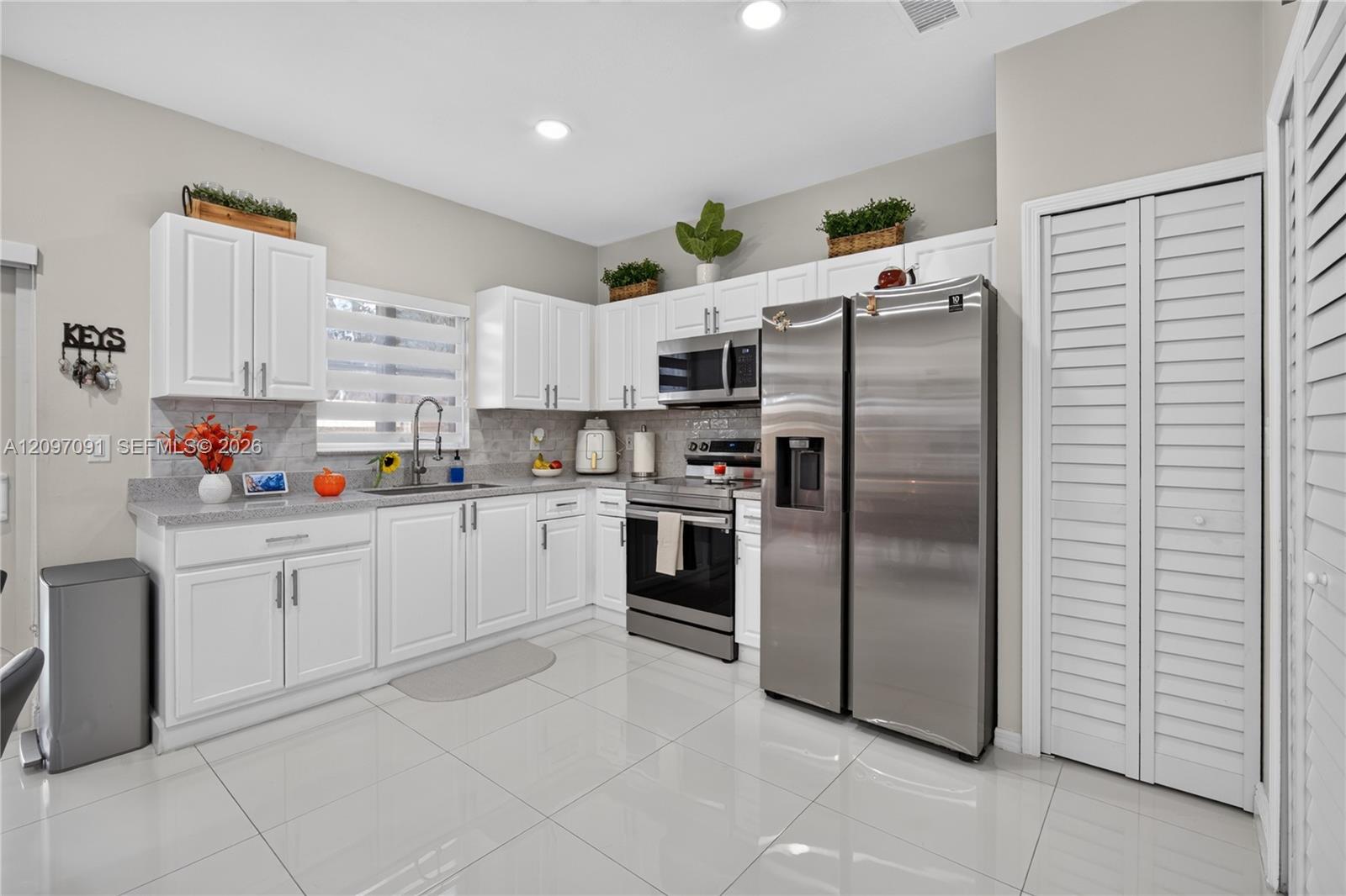 1661 SE 30th Street
