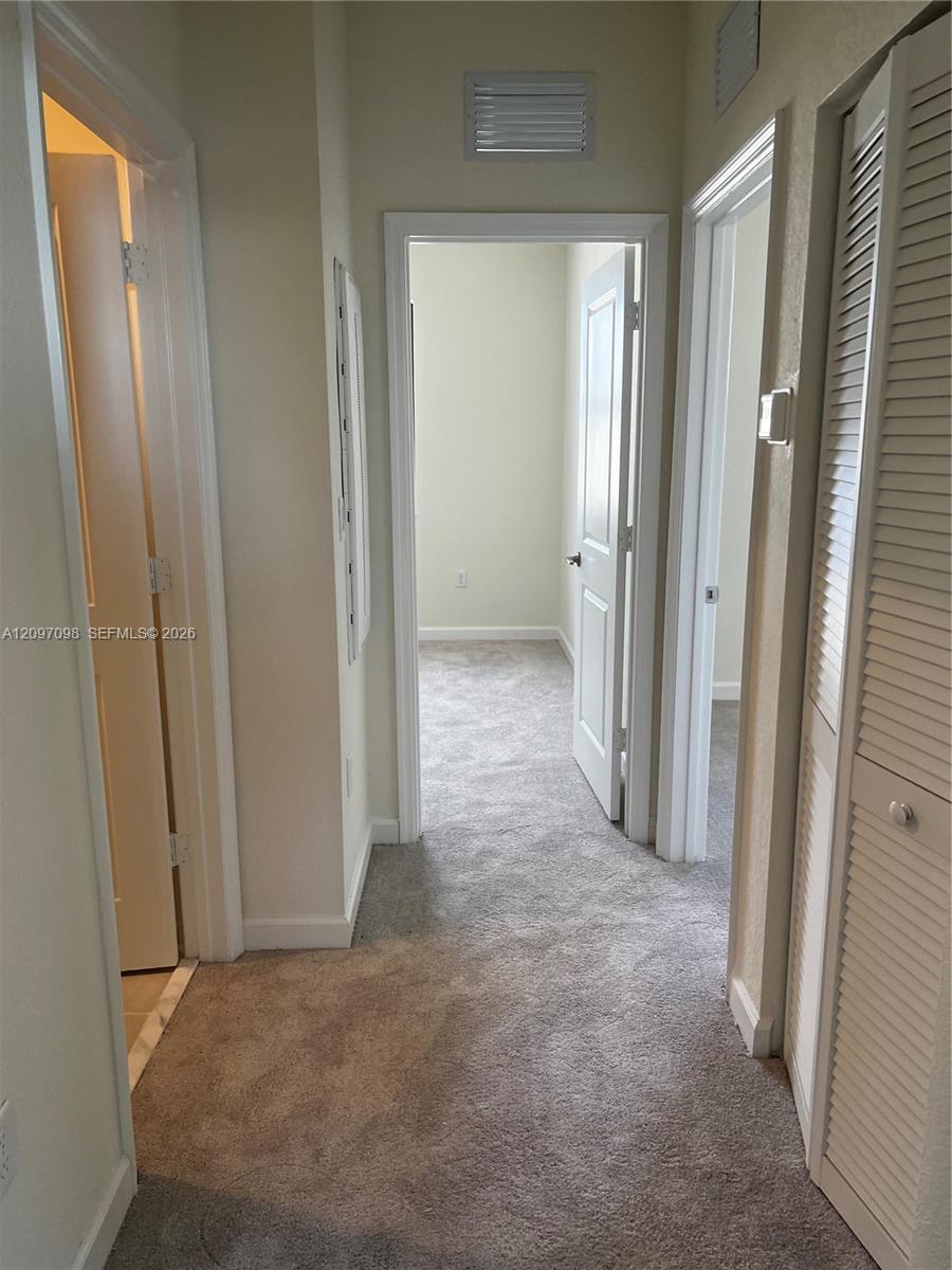 3236 W 114th Terrace