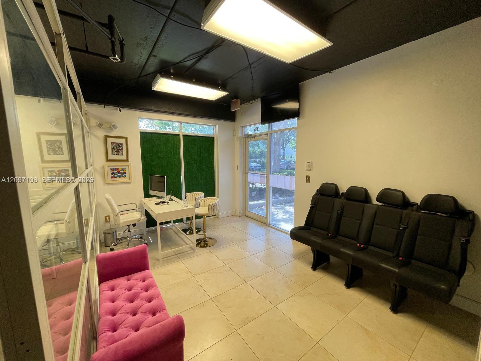 6020 NW 99th Avenue