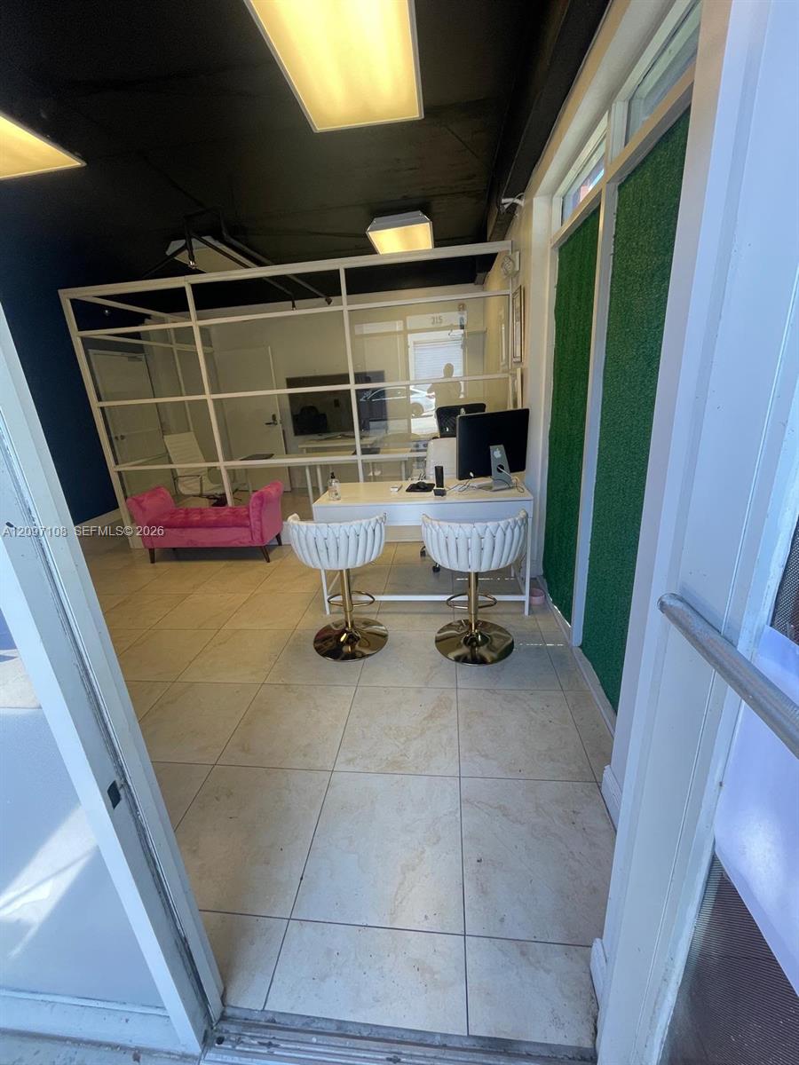 6020 NW 99th Avenue