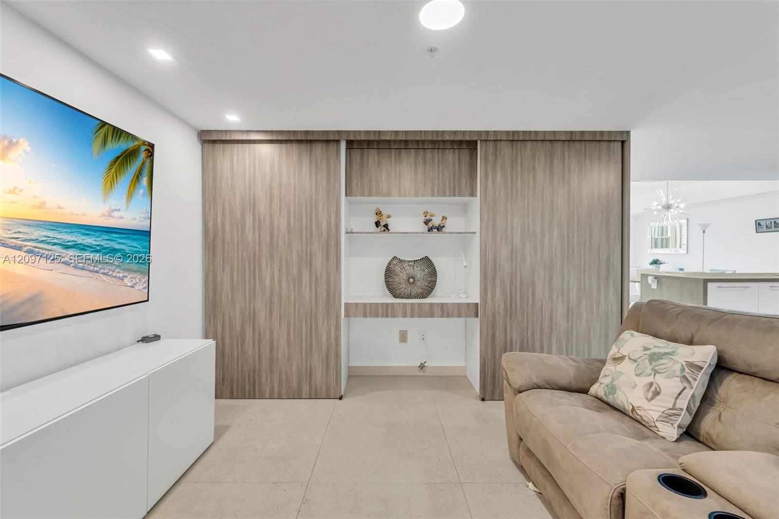 400 Sunny Isles Boulevard