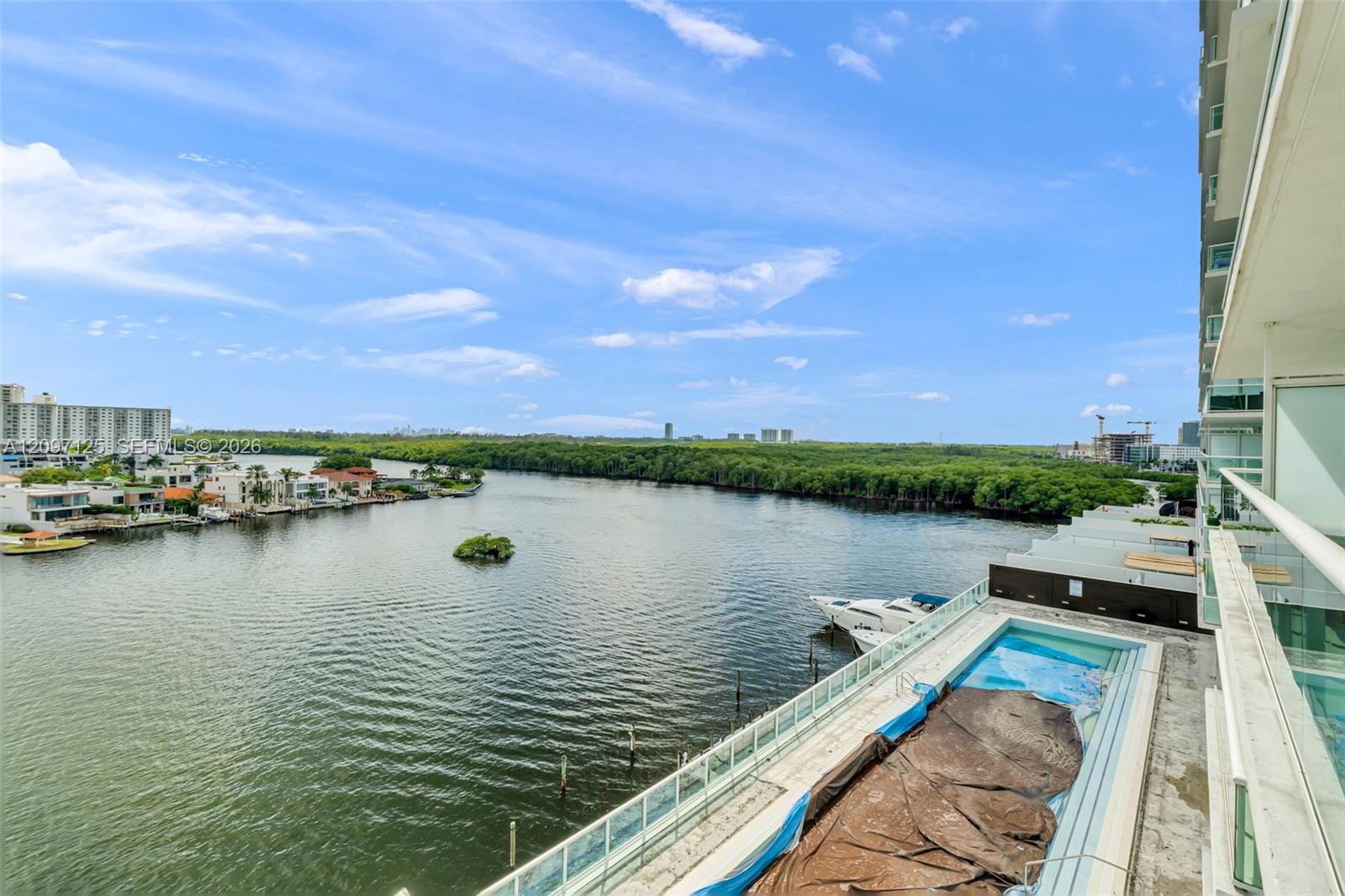 400 Sunny Isles Boulevard