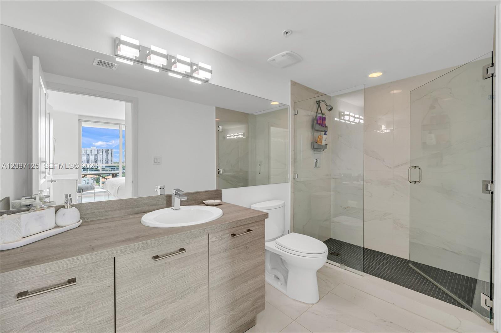 400 Sunny Isles Boulevard