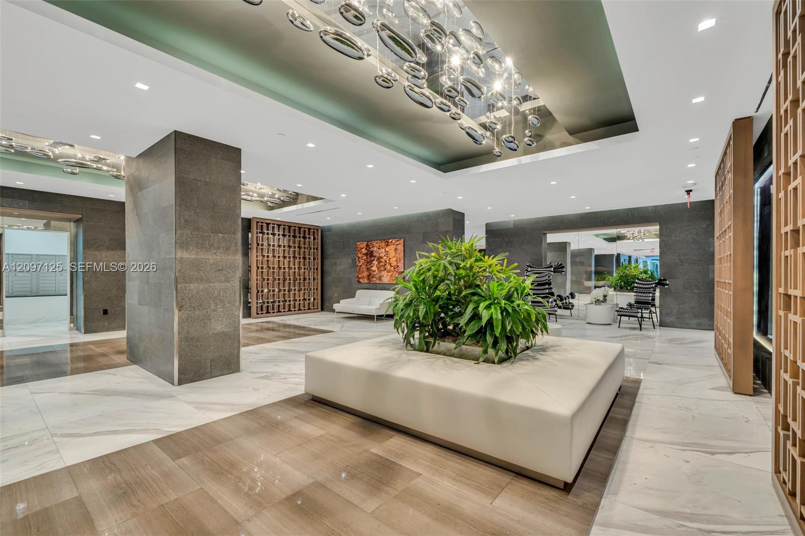 400 Sunny Isles Boulevard