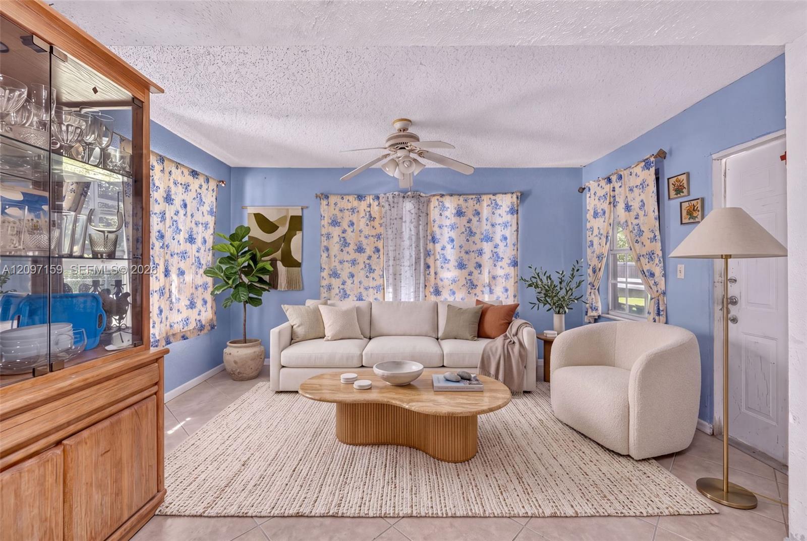 3020 SW 8th Street gallery image #11