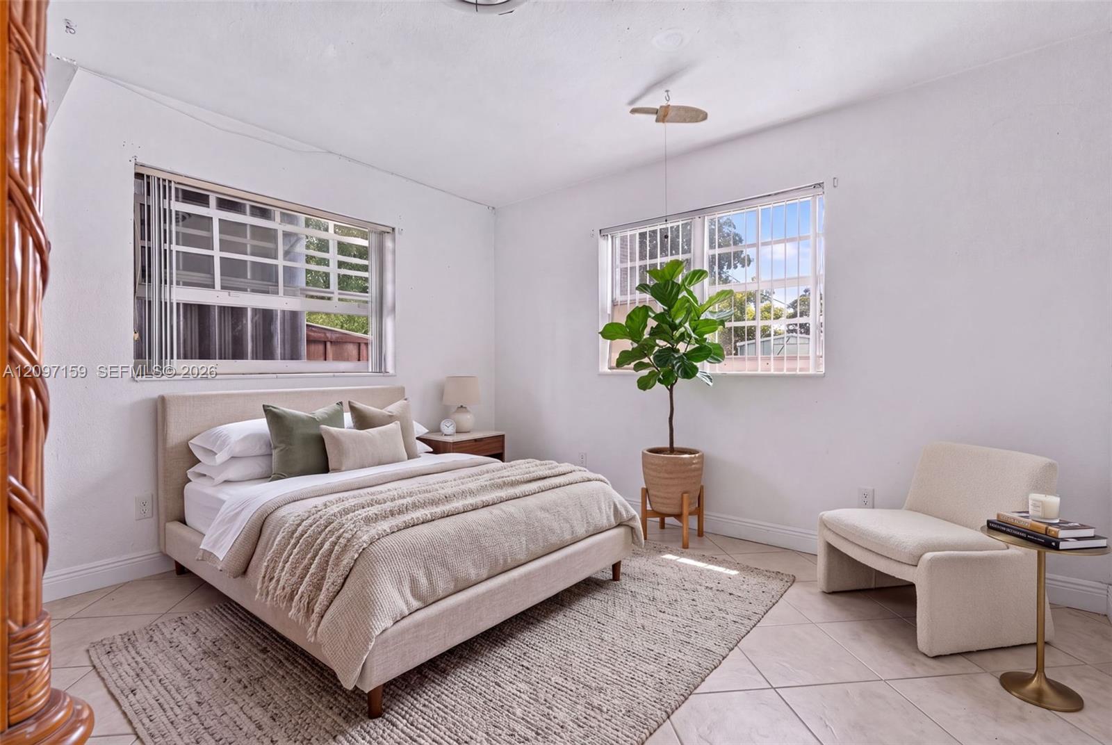 3020 SW 8th Street gallery image #22