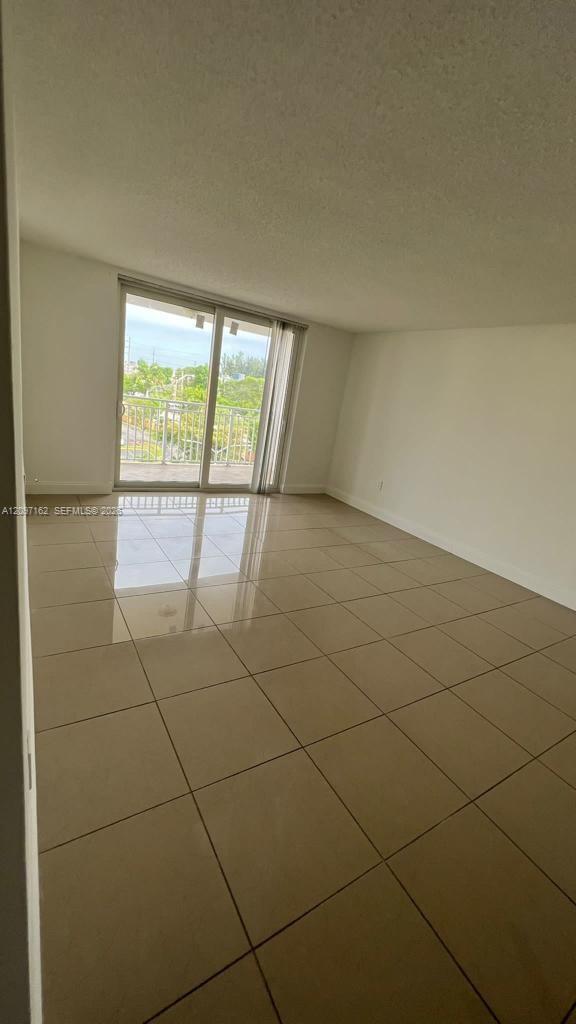 6950 Miami Gardens Drive