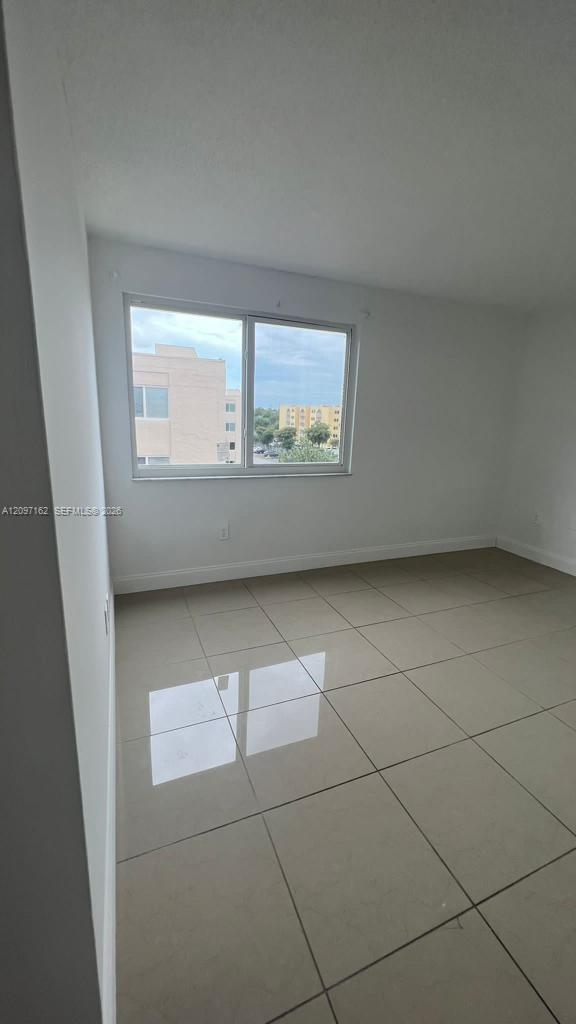 6950 Miami Gardens Drive