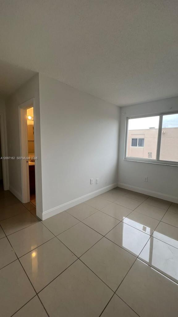 6950 Miami Gardens Drive
