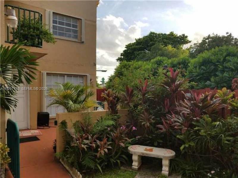 1990 SW 121st Court