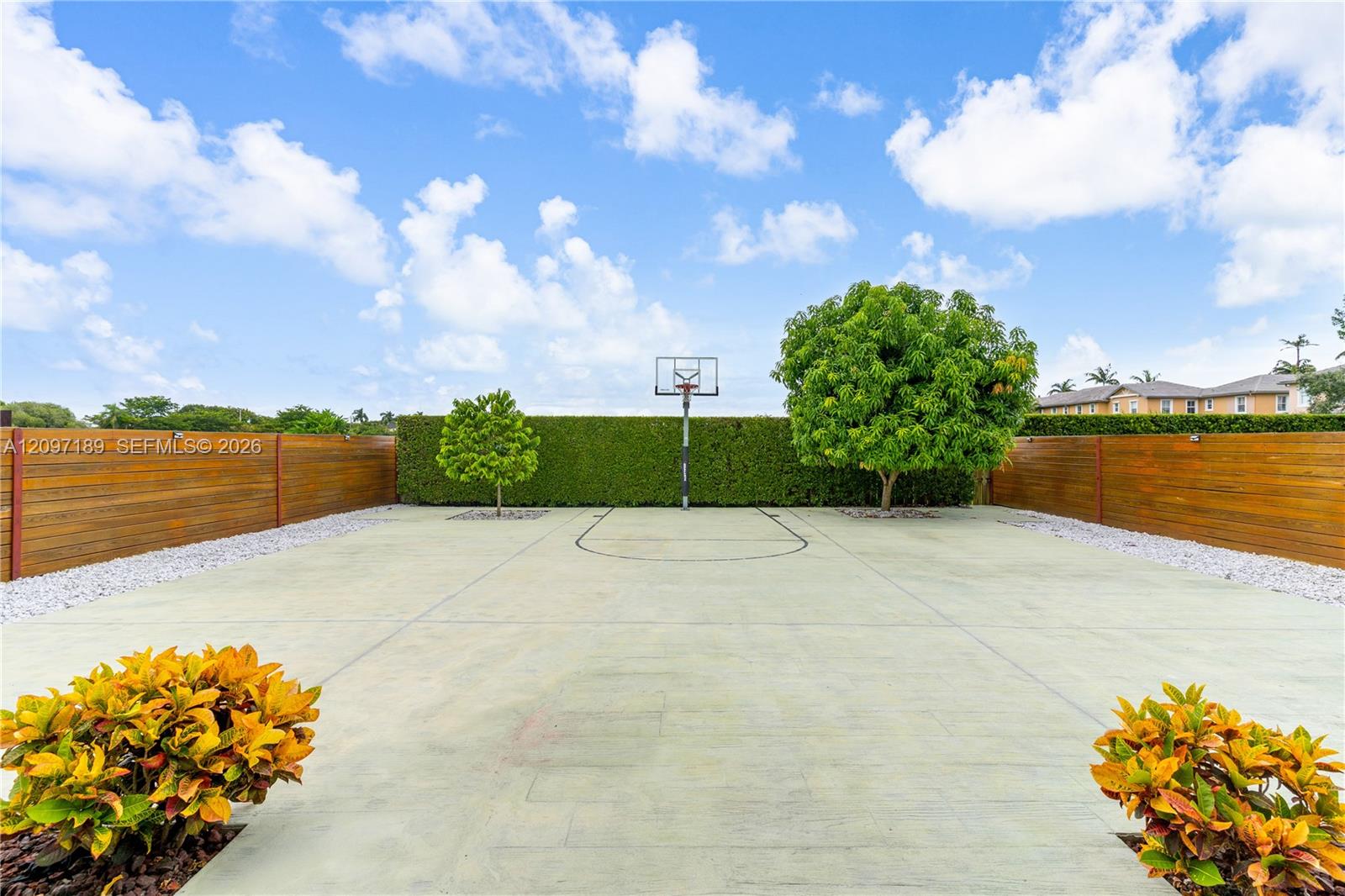 2885 SE 3rd Street