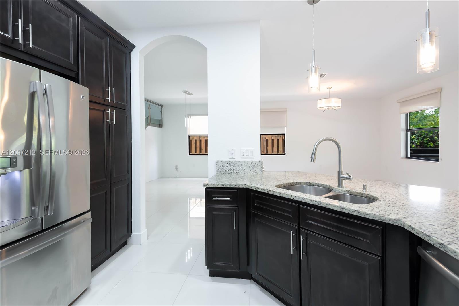 10235 NW 87th Terrace