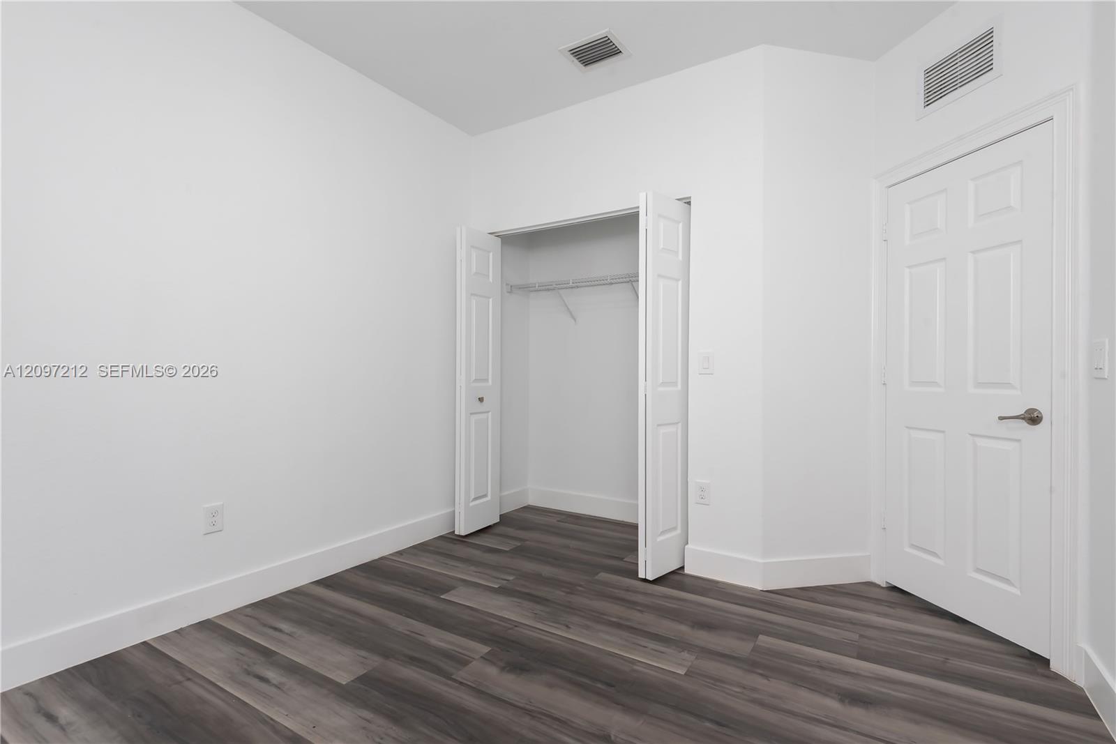 10235 NW 87th Terrace