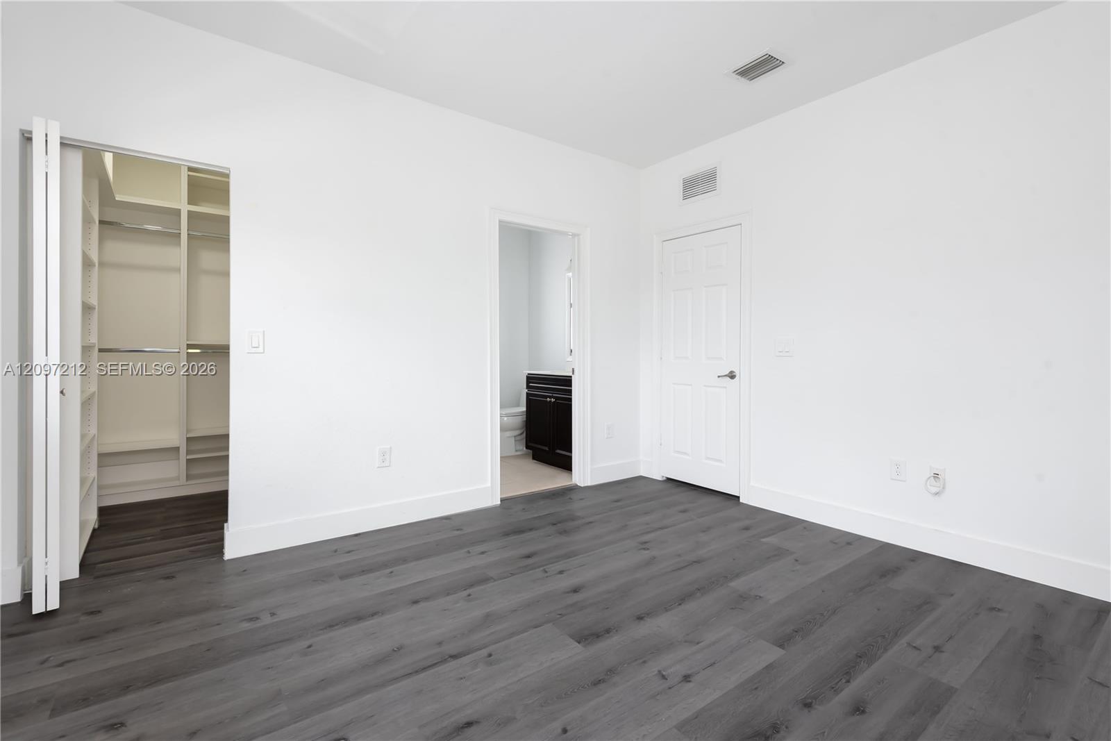 10235 NW 87th Terrace