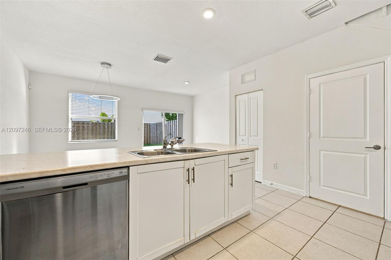 2686 SE 18th Street
