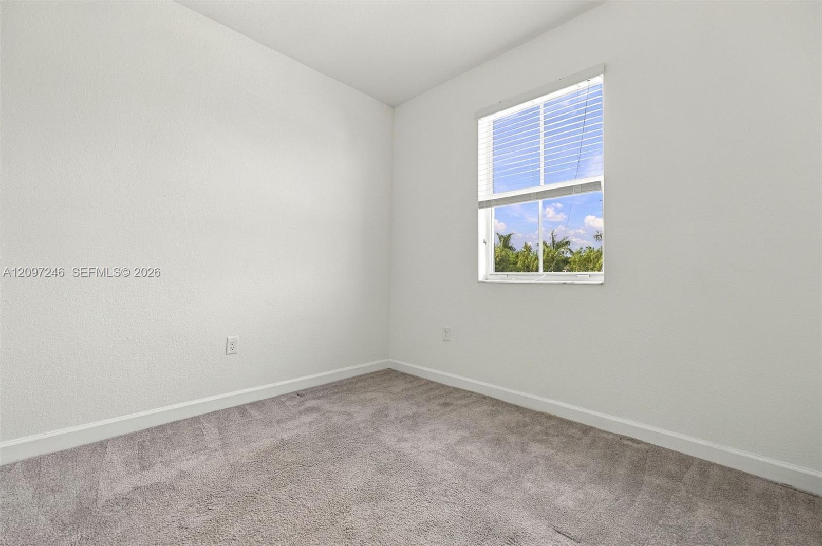 2686 SE 18th Street