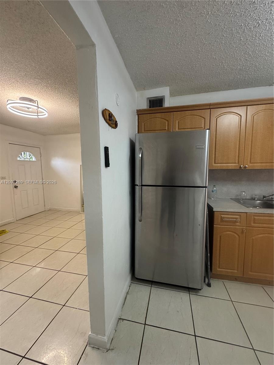 258 E 46th Street