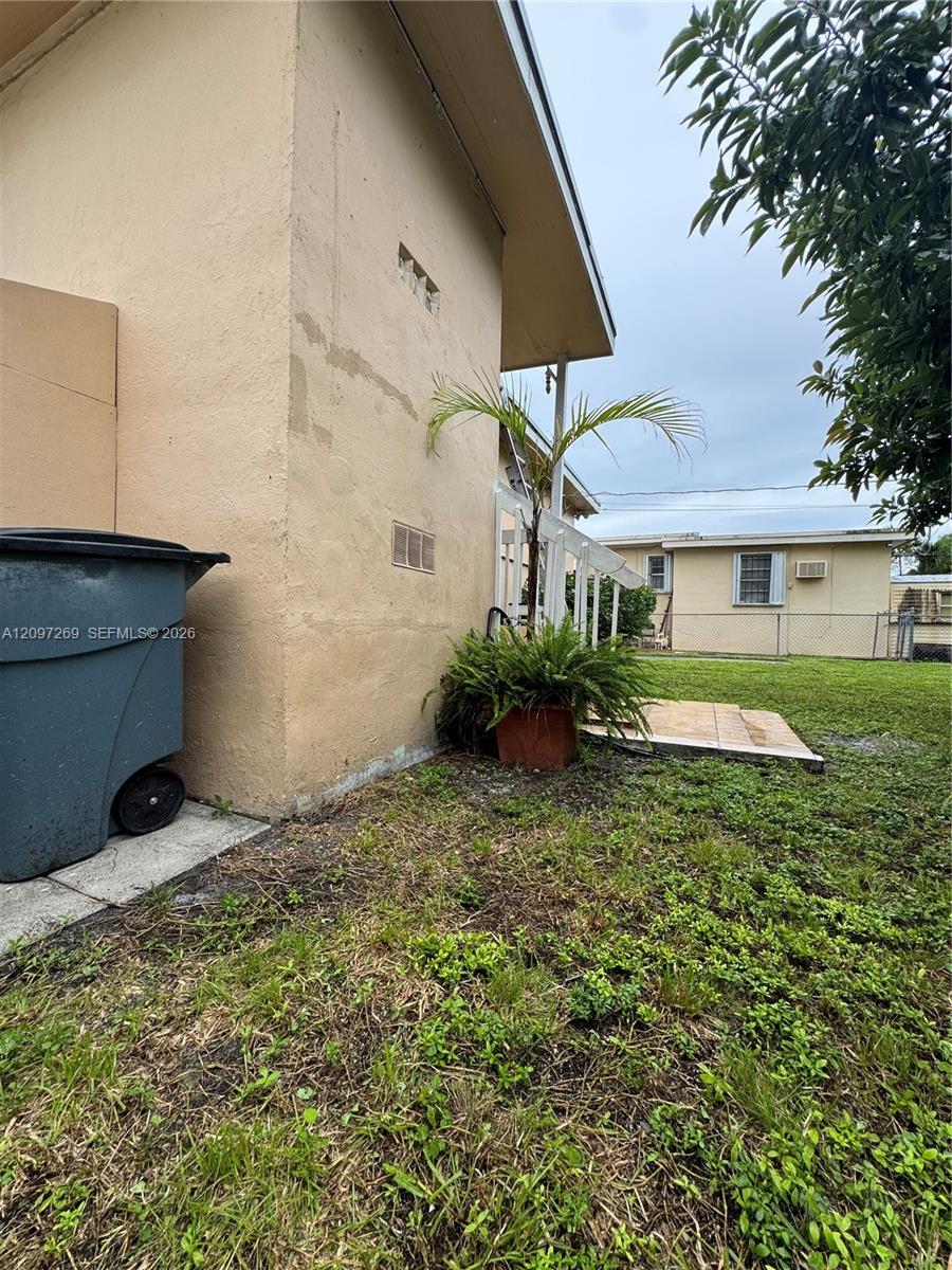 258 E 46th Street