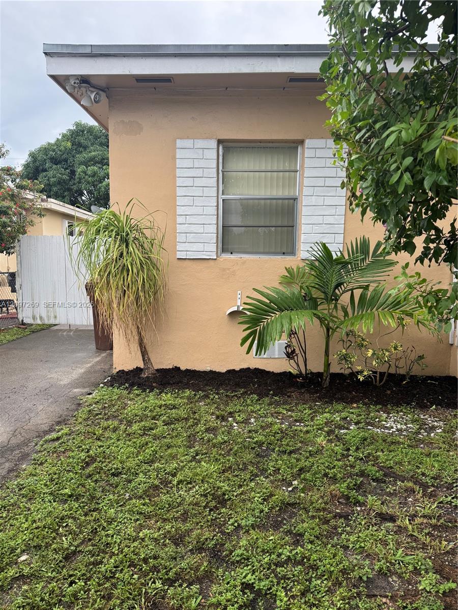 258 E 46th Street