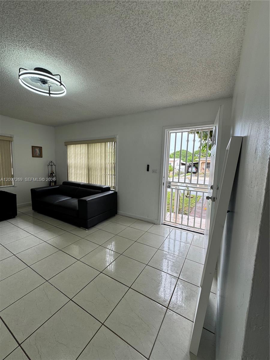 258 E 46th Street