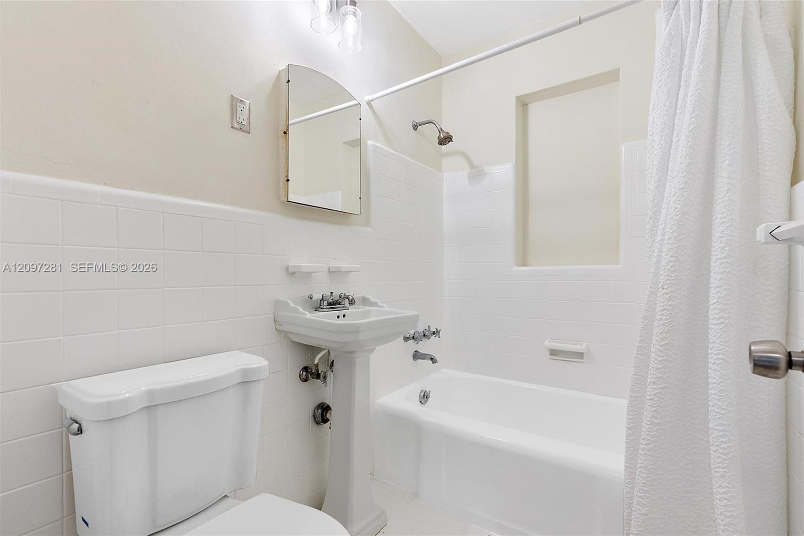 77 NW 106th Street