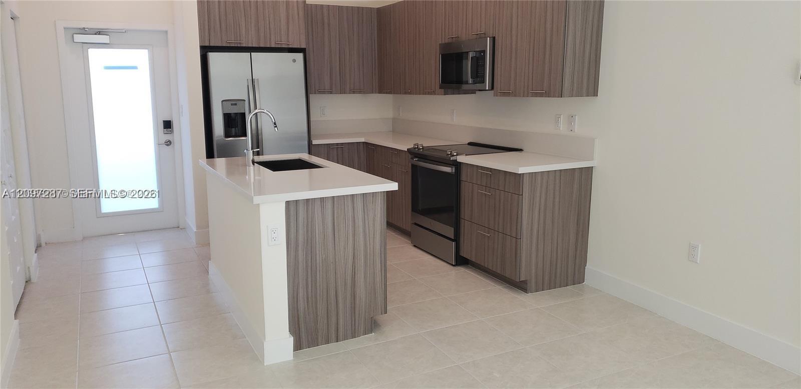 8363 NW 41st Street