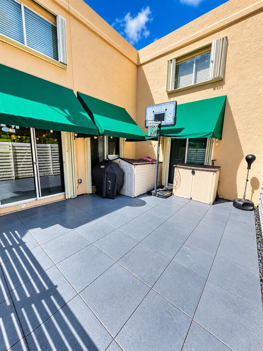 14343 SW 96th Terrace