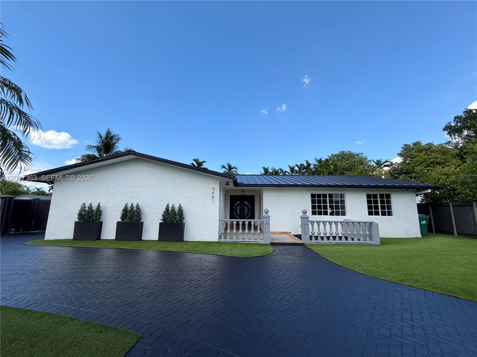 9481 SW 10th Street