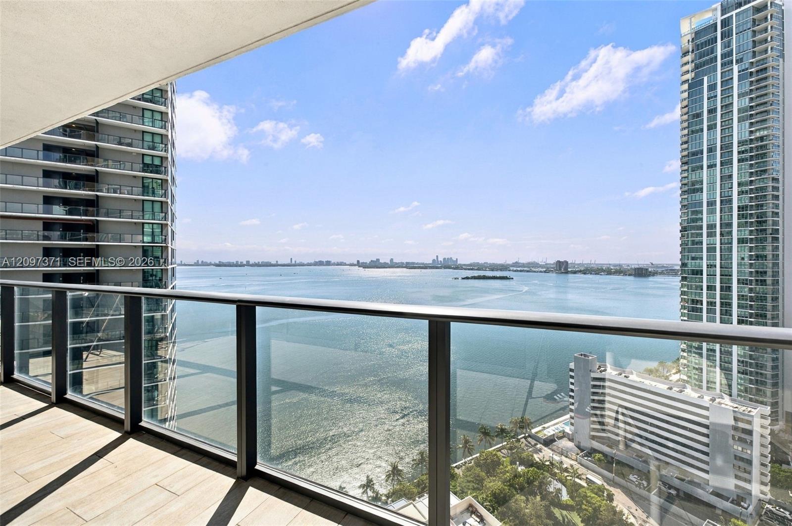 650 NE 32nd Street