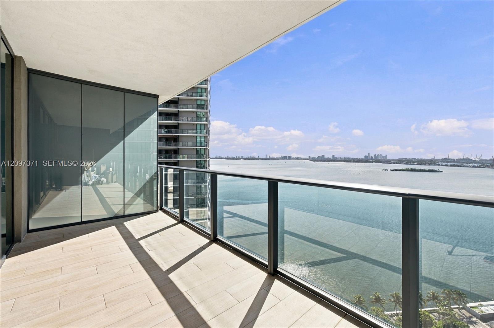 650 NE 32nd Street