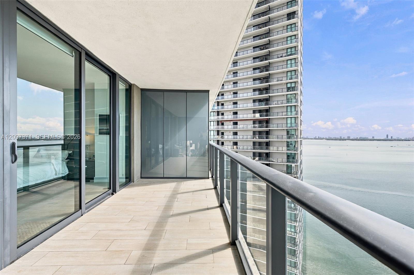 650 NE 32nd Street