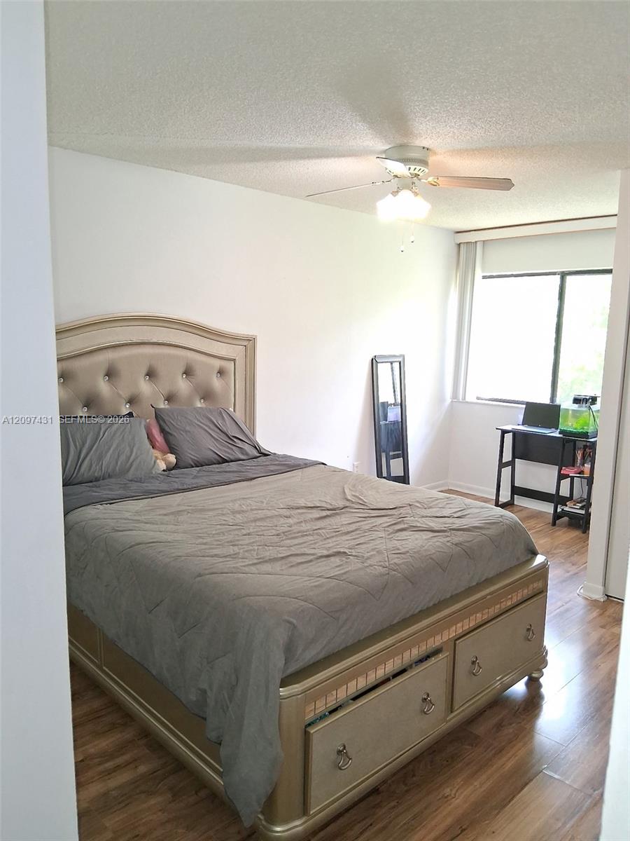 415 NW 210th Street