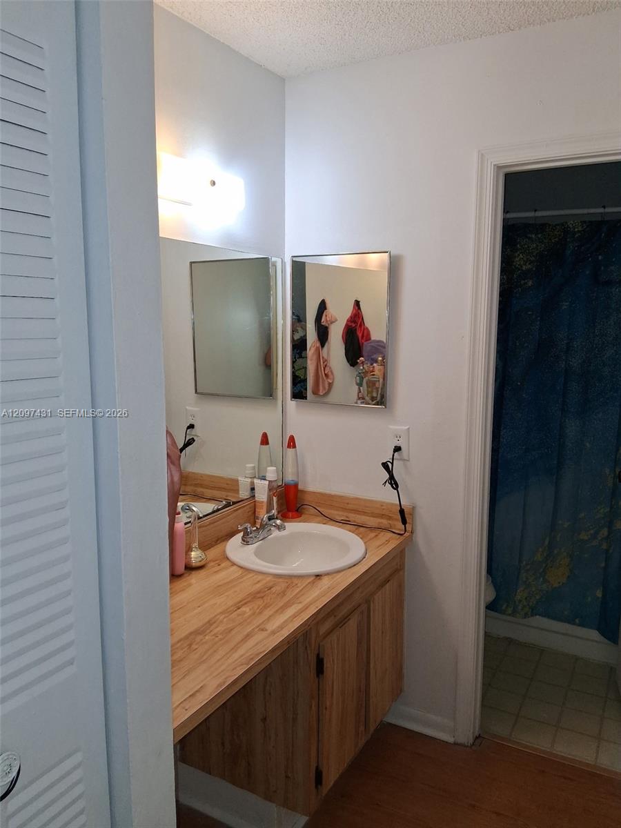 415 NW 210th Street
