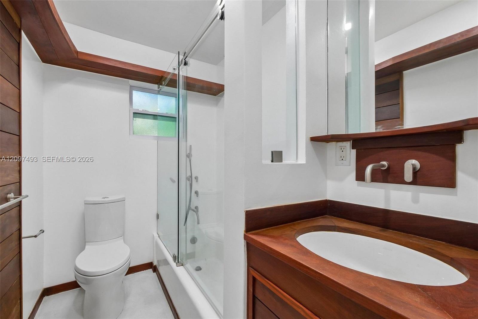 67 NW 51st Street