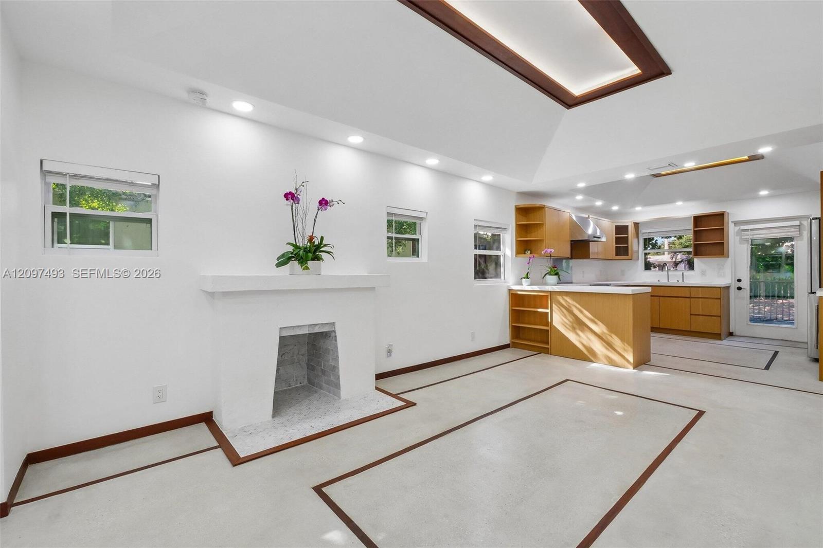 67 NW 51st Street