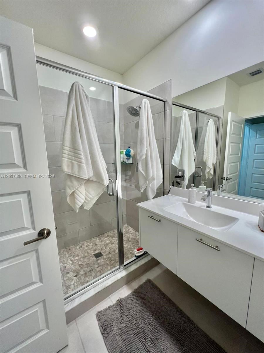 6455 NW 103rd Place gallery image #18