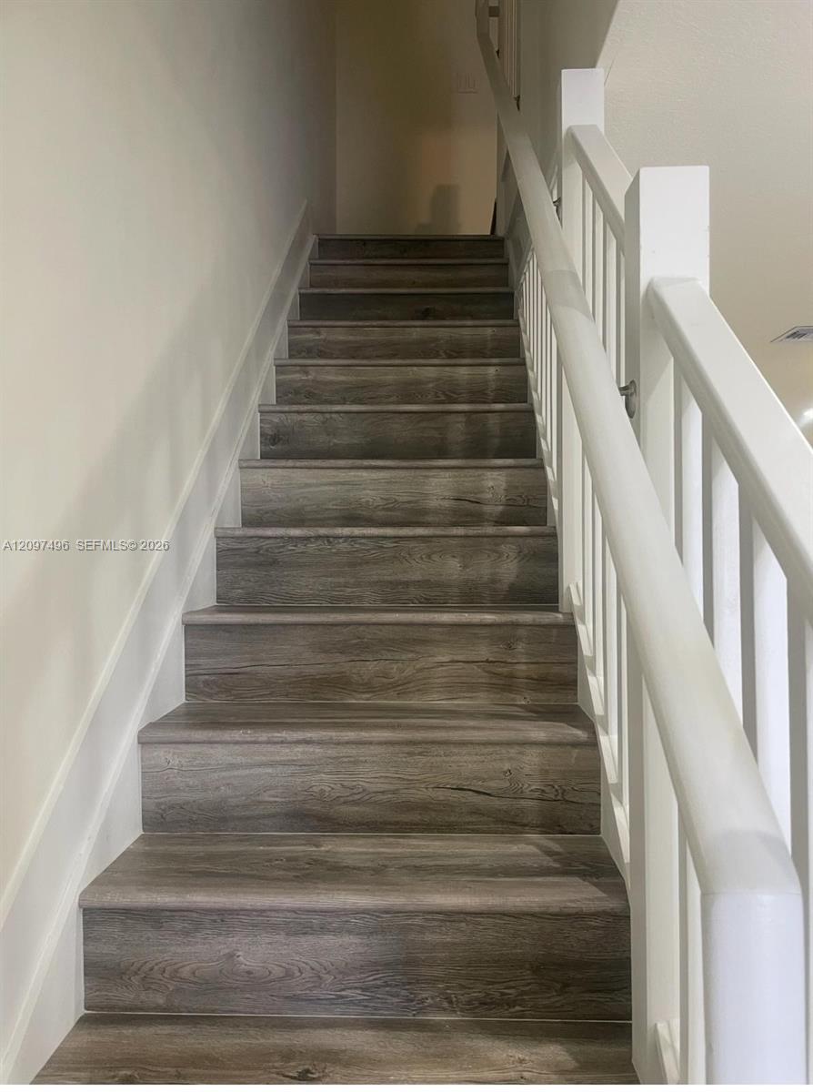 6455 NW 103rd Place gallery image #4
