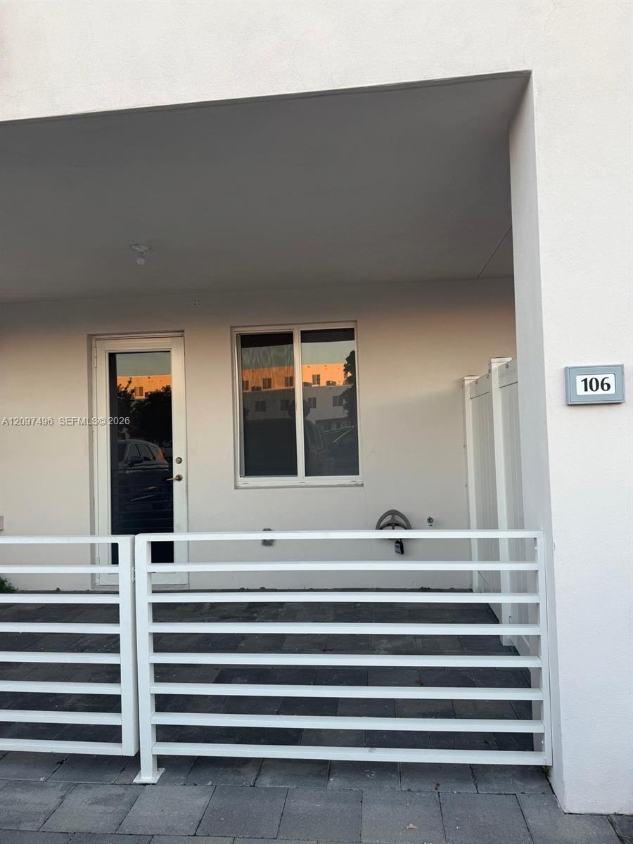 6455 NW 103rd Place gallery image #5